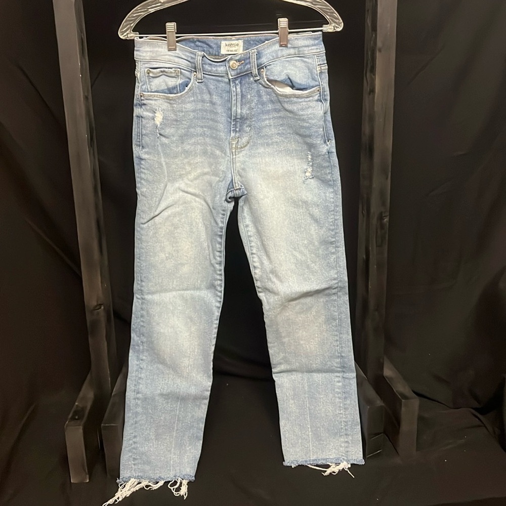 Kenzie- slim jeans with rough hem